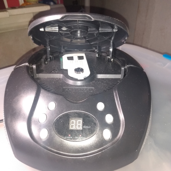 Used cd player - Picture 2 of 4